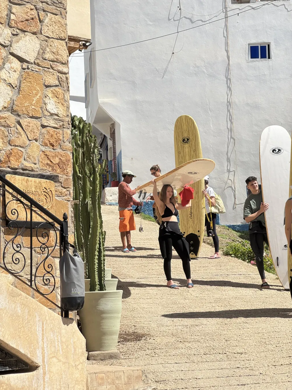 Taghazout Surfers kontaktieren